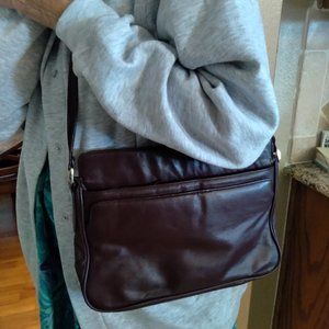 WILSON LEATHER bag  9"h x 12"w. Color is BURGANDY1